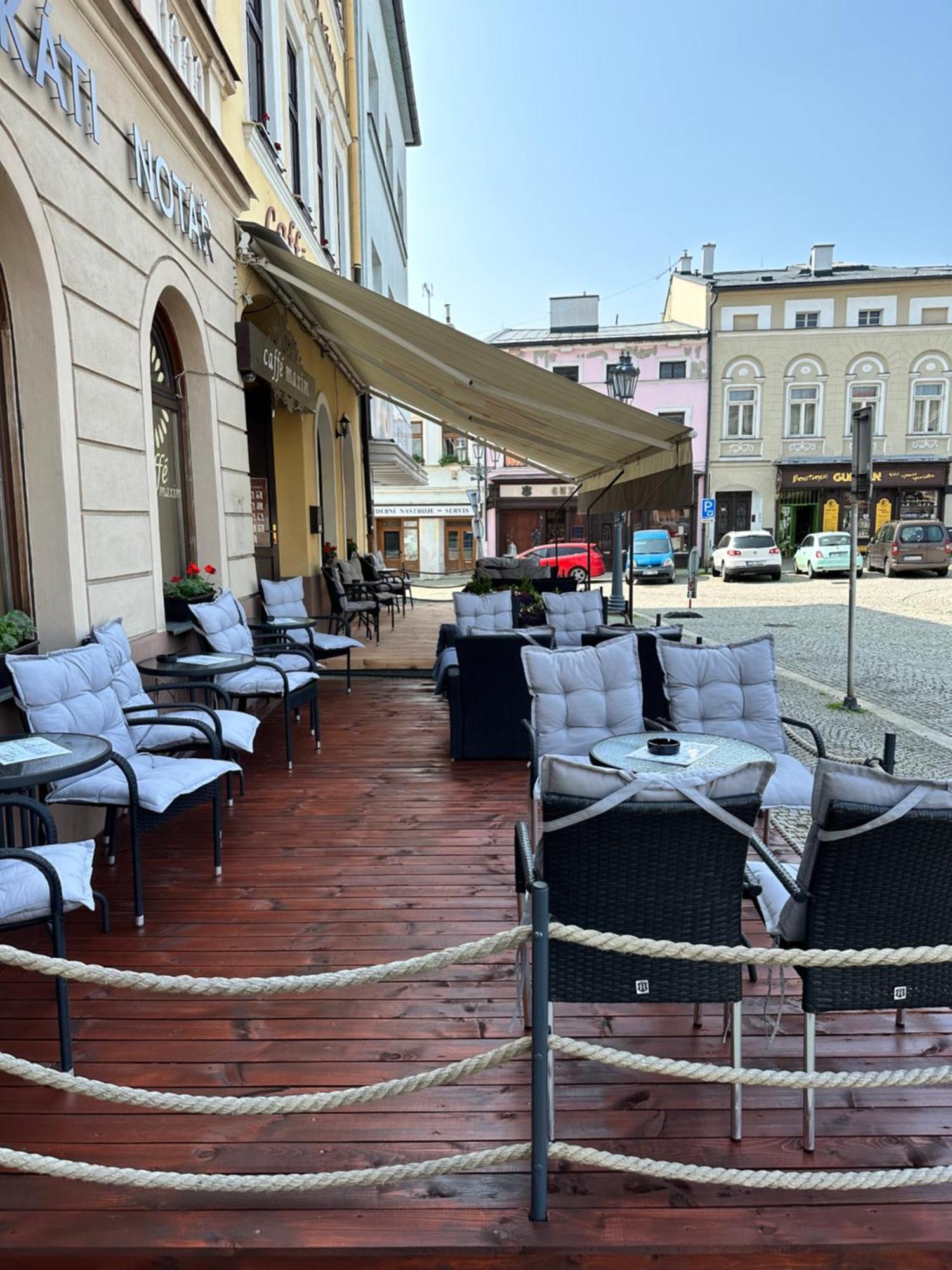Apartmán Studia Maxim Frýdek-Místek Exteriér fotografie