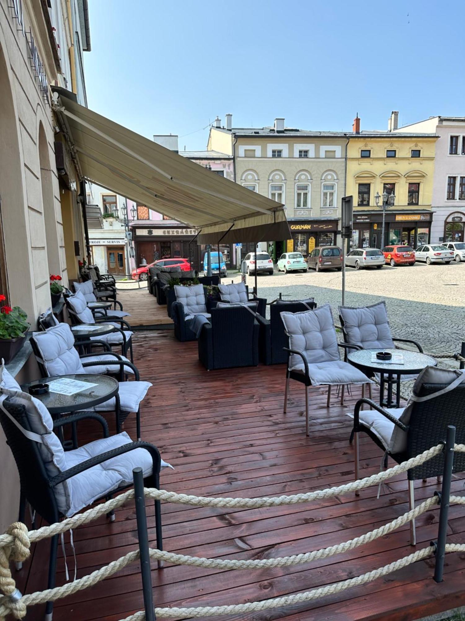 Apartmán Studia Maxim Frýdek-Místek Exteriér fotografie