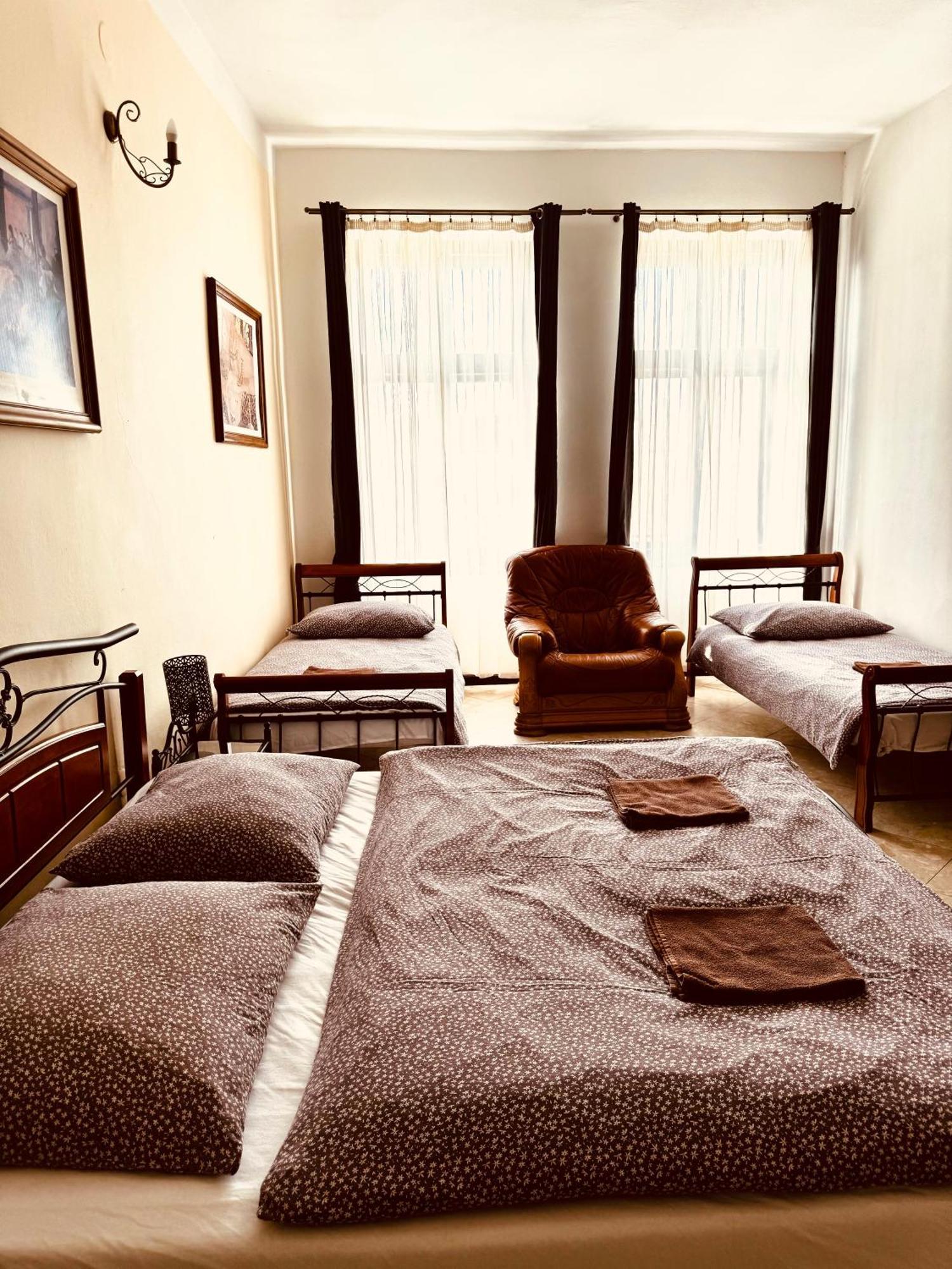 Apartmán Studia Maxim Frýdek-Místek Exteriér fotografie